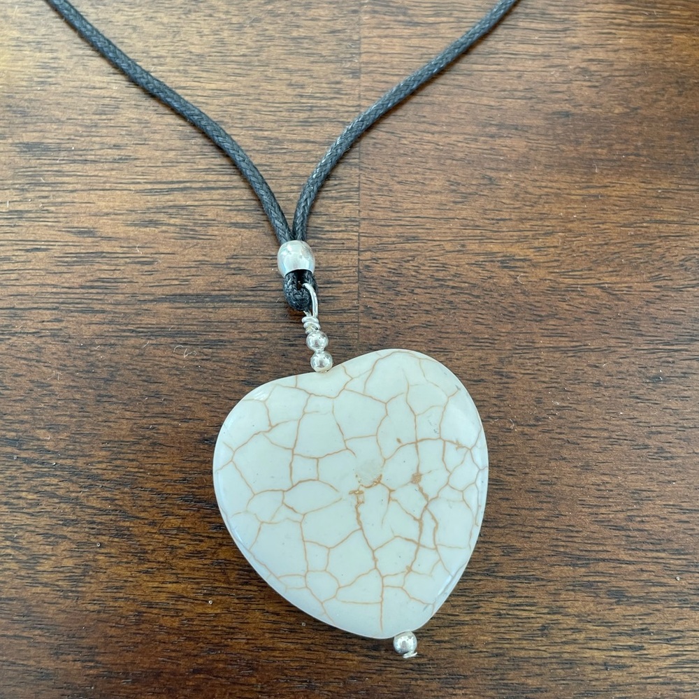 Handmade Ivory Cream Stone Heart Necklace on 18โ Cord